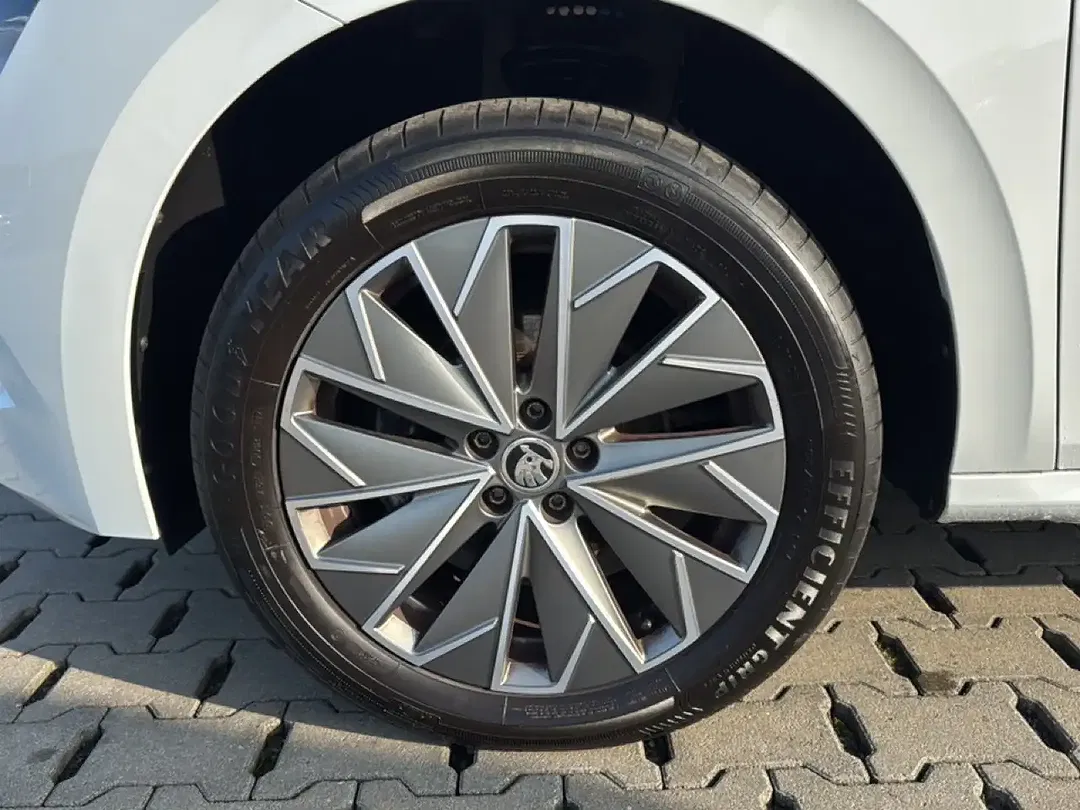 Skoda Kamiq Clever - Thumbnail 9