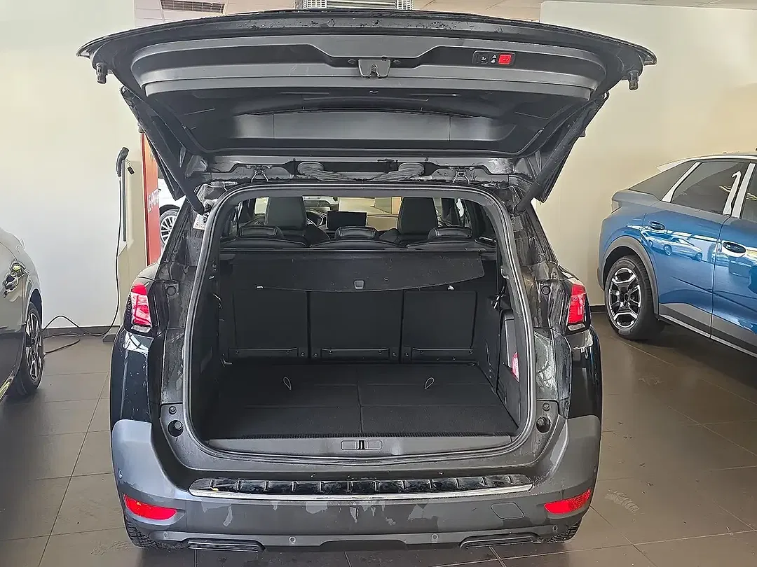 Peugeot 5008 130 PureTech Allure Pack - Thumbnail 11