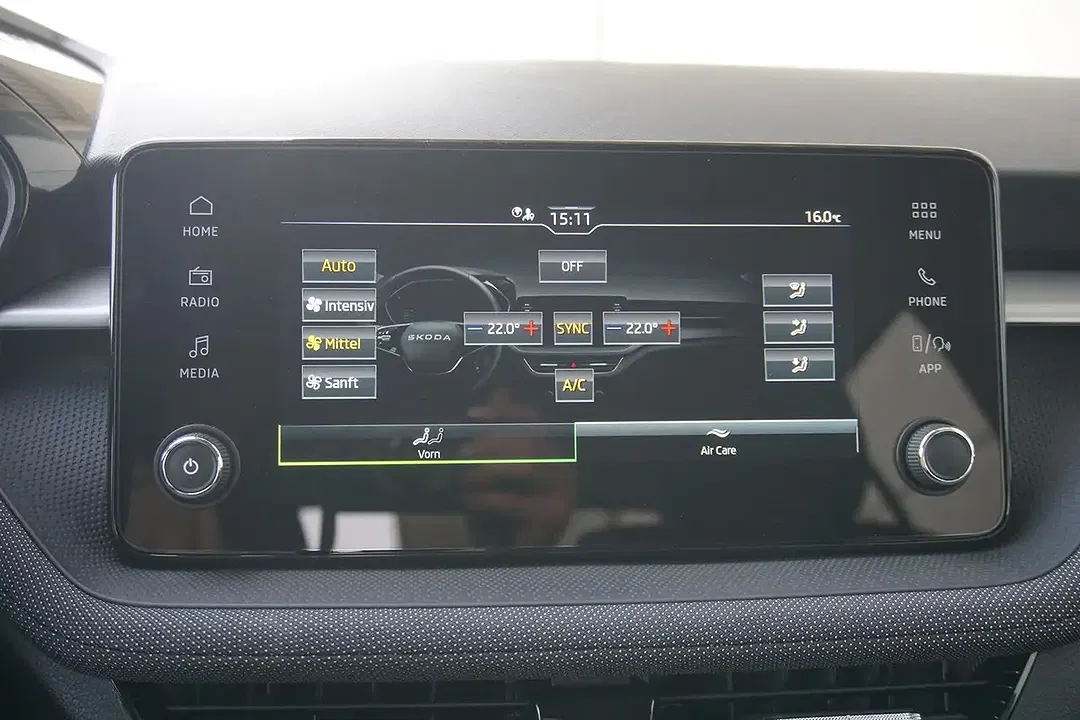 Skoda Fabia 1.0 TSI - Thumbnail 13
