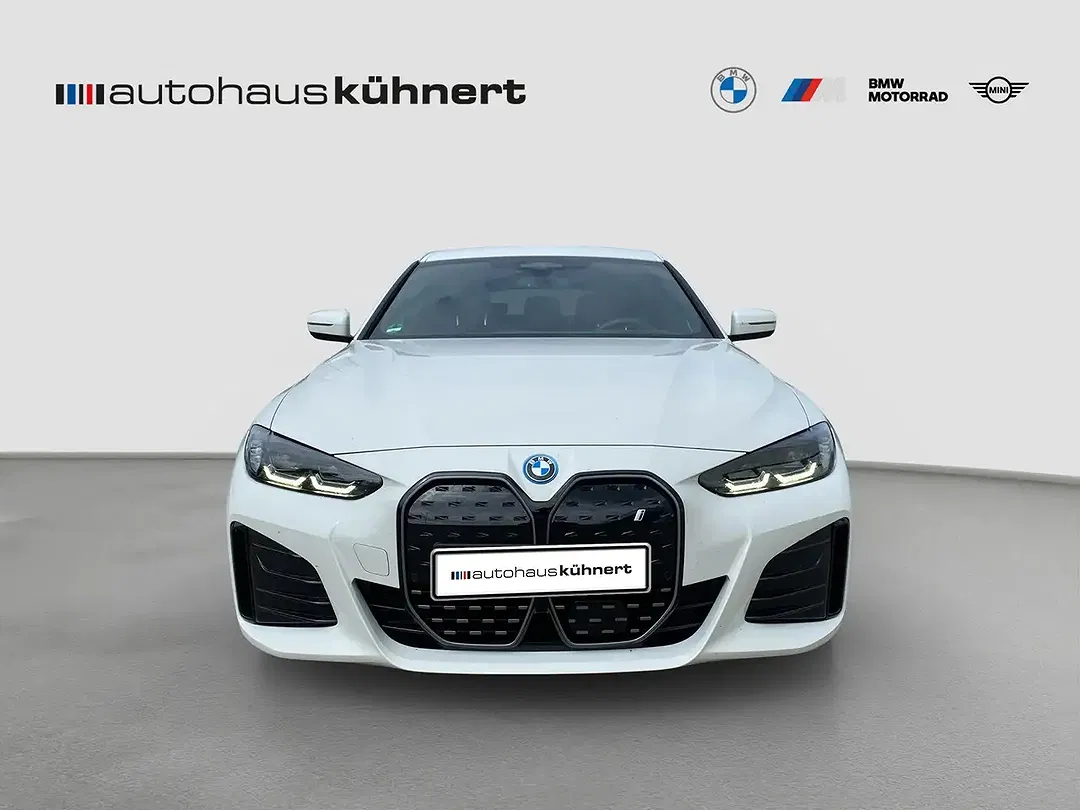 BMW i4 eDrive Gran Coupe M Sport - Thumbnail 3