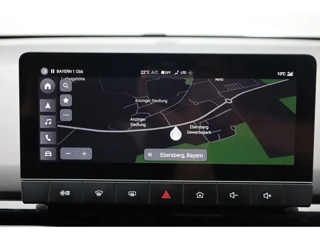 MG MG4 Luxury - Thumbnail 18