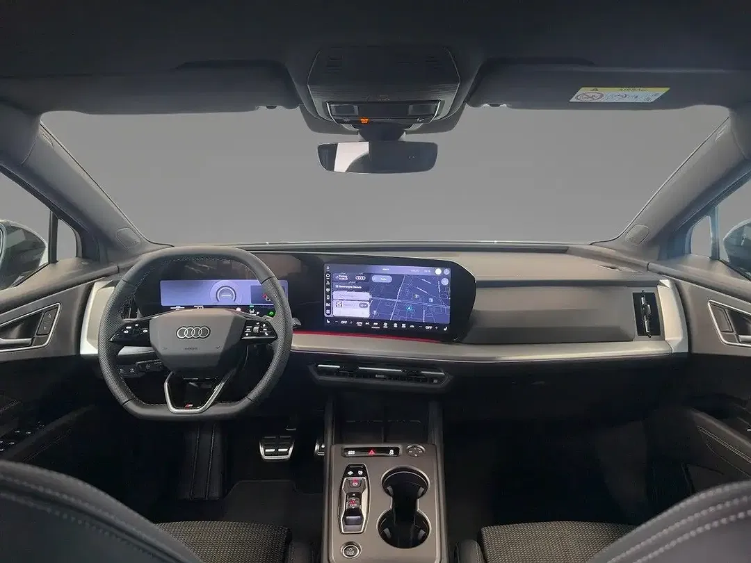 Audi Q4 e-tron quattro - Thumbnail 8