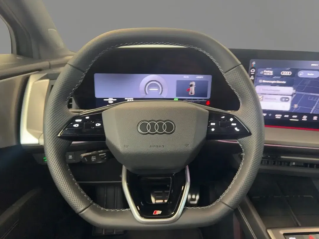 Audi Q4 e-tron quattro - Thumbnail 9