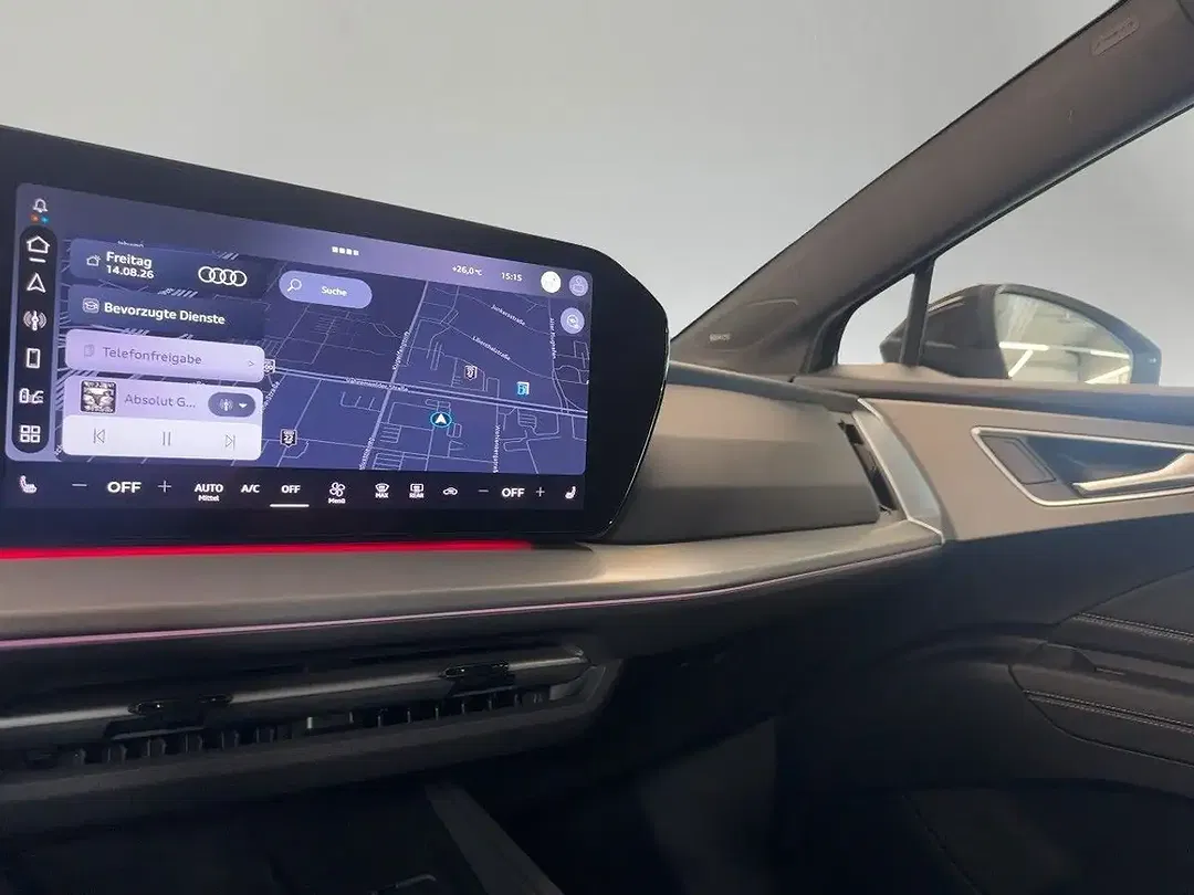 Audi Q4 e-tron quattro - Thumbnail 10