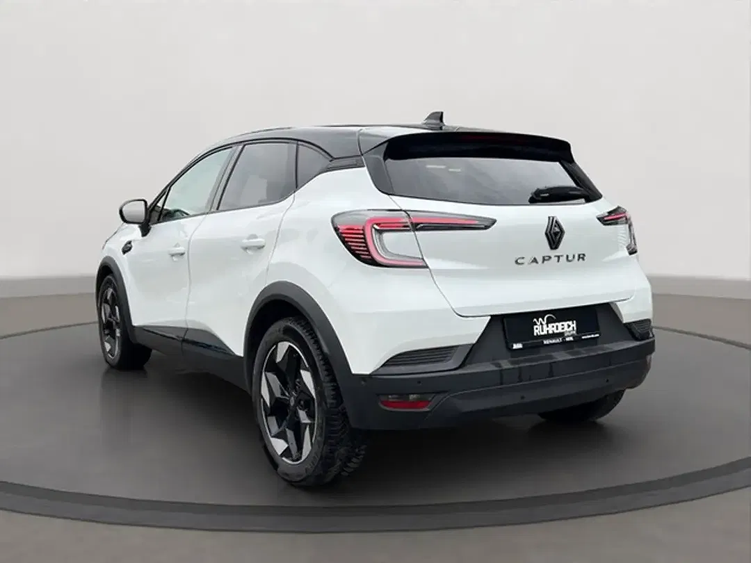 Renault Captur Techno - Thumbnail 3