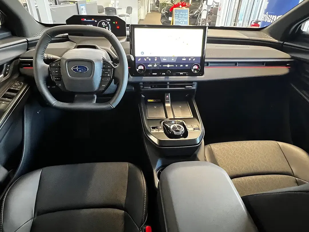 Subaru Solterra AWD Comfort - Thumbnail 7