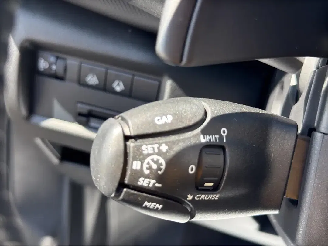 Citroen C5 Aircross 1.2 Hybrid Max - Thumbnail 19