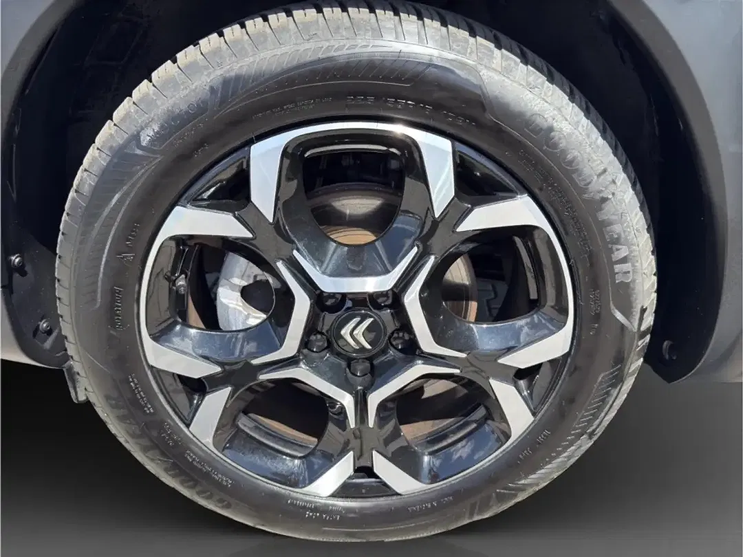 Citroen C5 Aircross 1.2 Hybrid Max - Thumbnail 23