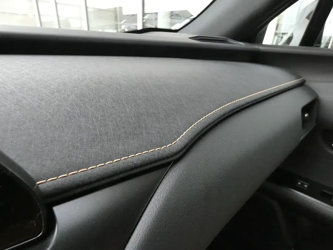 Lexus UX 250h Hybrid F SPORT Design - foto 15