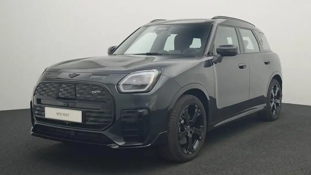 MINI Countryman SE All4 JCW Trim - Thumbnail 1