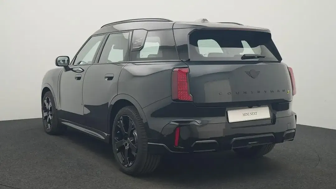 MINI Countryman SE All4 JCW Trim - Thumbnail 4