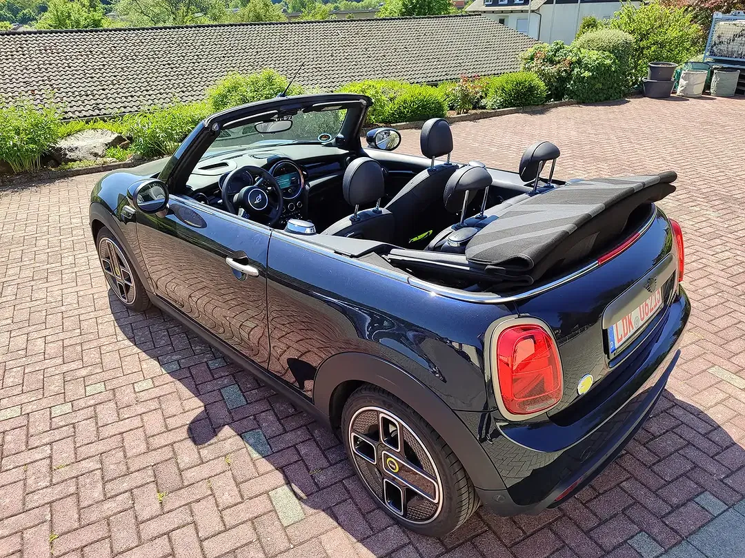 MINI One Cabrio SE Cooper - Thumbnail 11