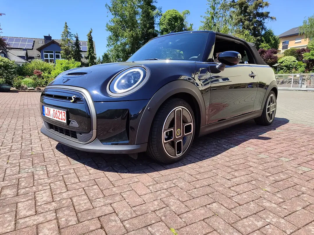 MINI One Cabrio SE Cooper - foto 2