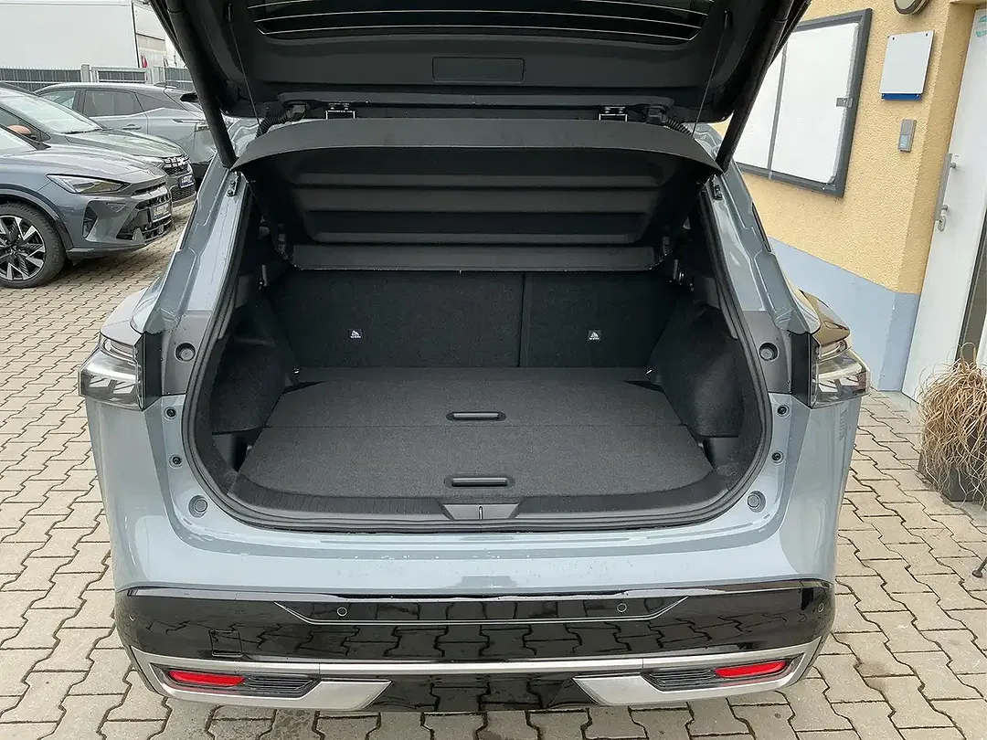 Nissan Qashqai 1.3 DIG-T MHEV Xtronic Tekna+ Premium - Thumbnail 8