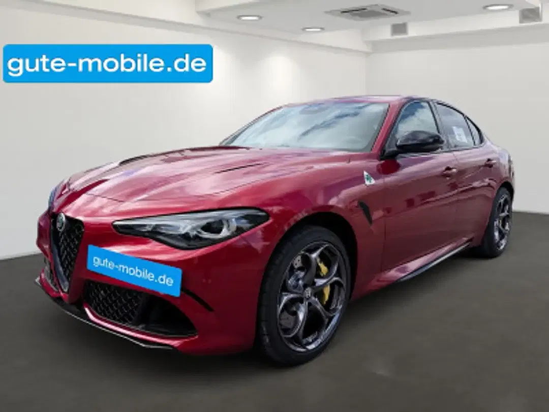 Alfa Romeo Giulia Quadrifoglio - foto 2
