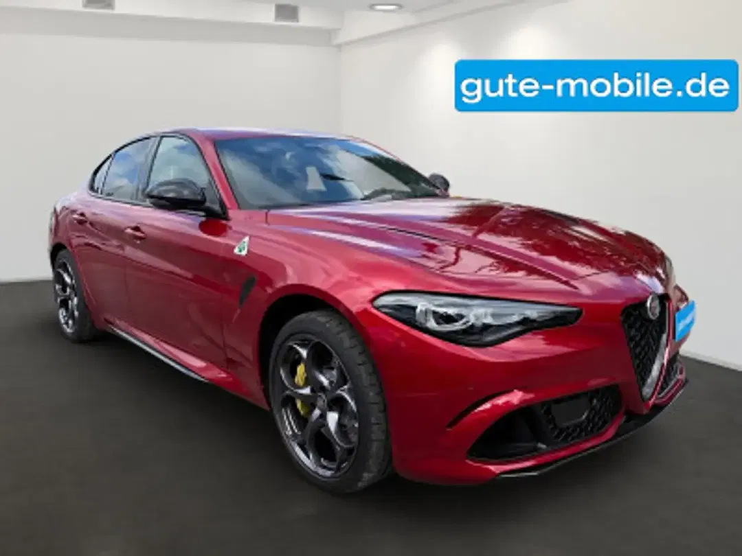 Alfa Romeo Giulia Quadrifoglio - Thumbnail 5
