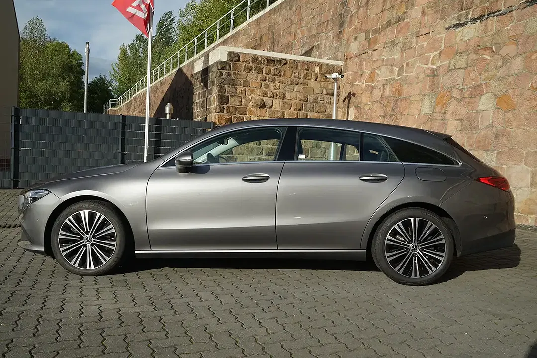 Mercedes-Benz CLA 250 4MATIC Progressive - foto 2