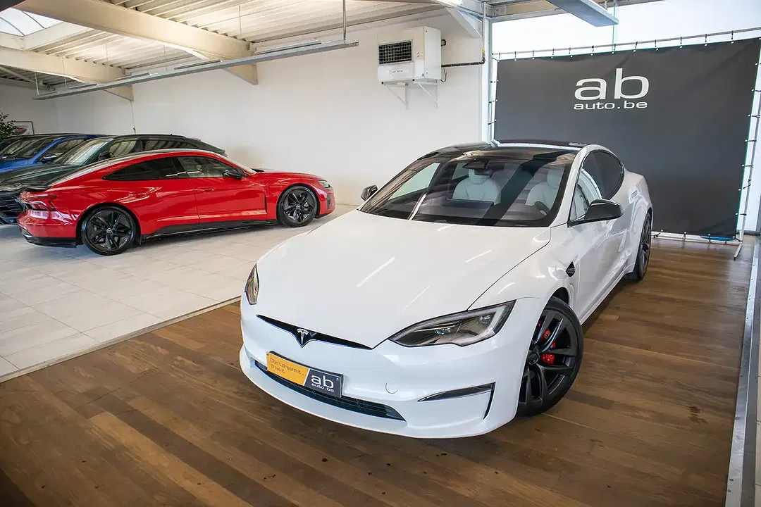Tesla Model S Plaid - foto 2