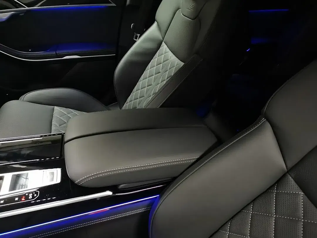 Audi A8 RS exclusive - Thumbnail 13