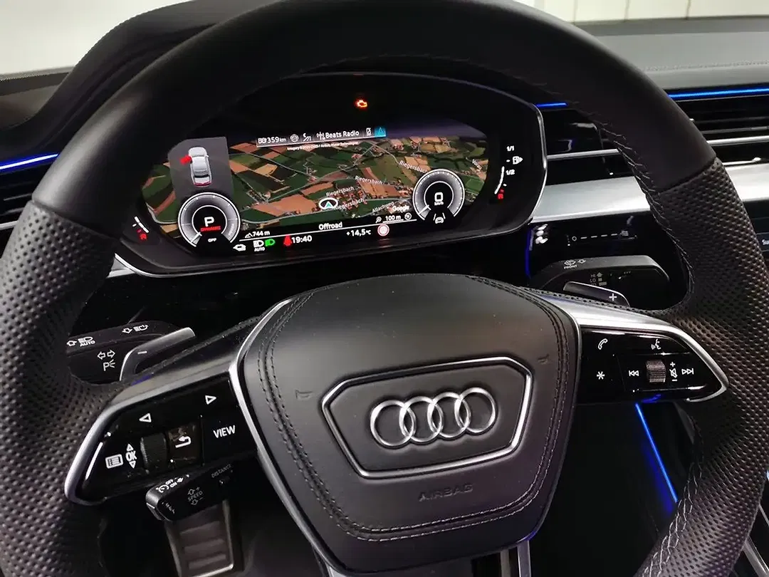 Audi A8 RS exclusive - Thumbnail 14