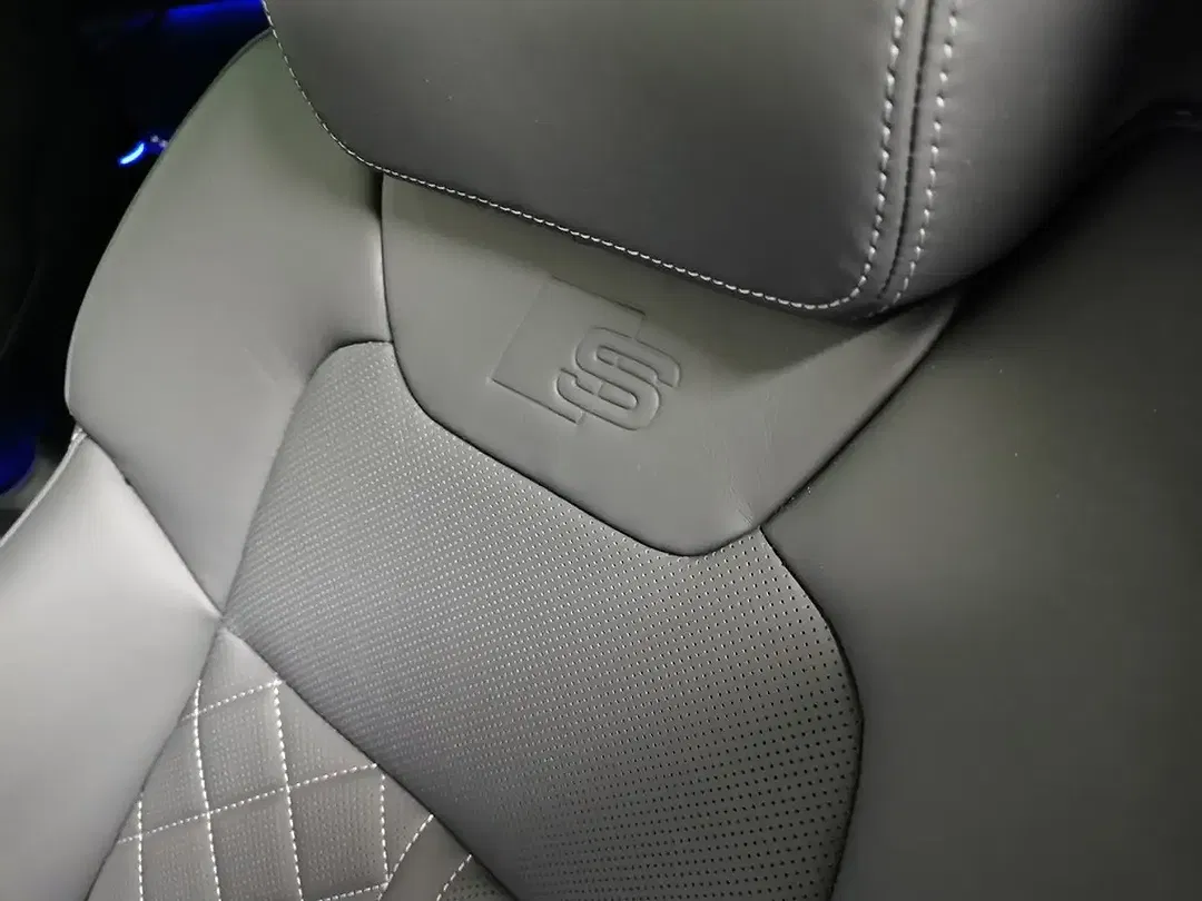 Audi A8 RS exclusive - Thumbnail 7