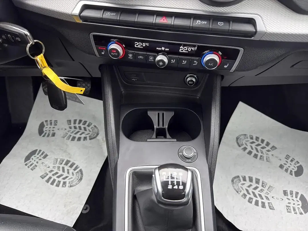 Audi Q2 30 1.0 TFSI Base - Thumbnail 18