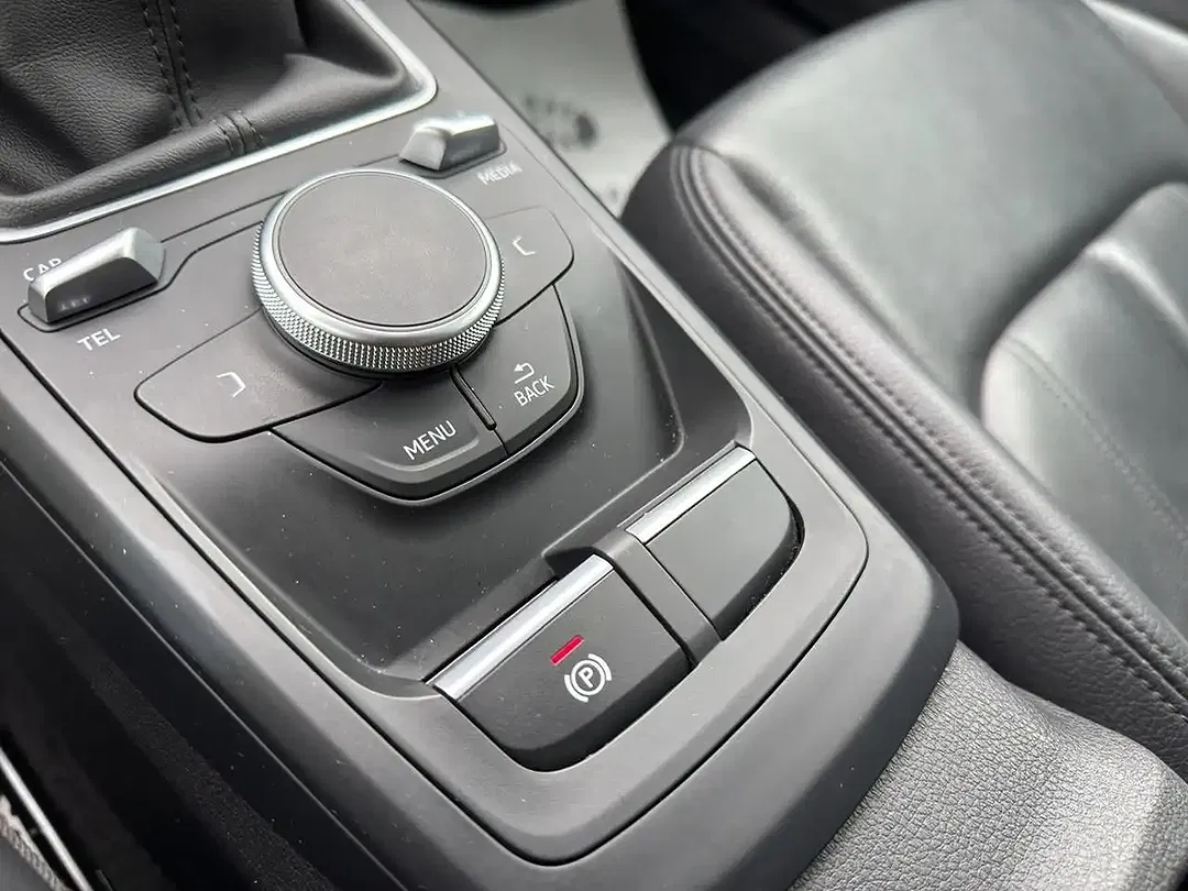 Audi Q2 30 1.0 TFSI Base - Thumbnail 24