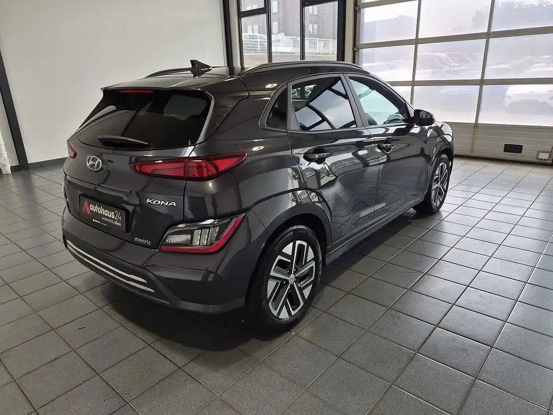 Hyundai KONA Prime - Thumbnail 5