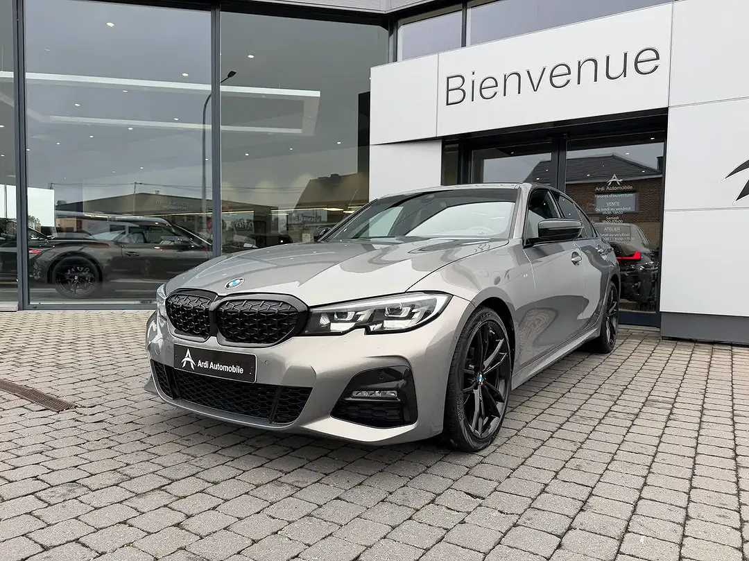 BMW 318 M - foto 1