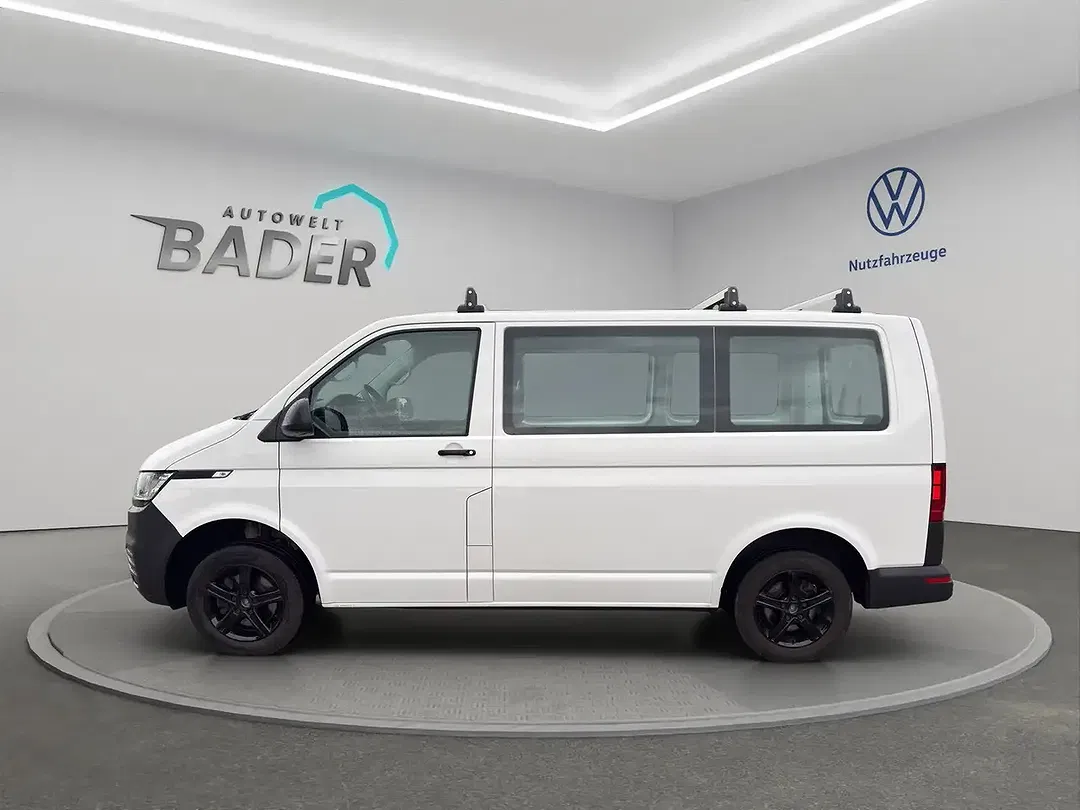 Volkswagen T6 Transporter 2.0 TDI BlueMotion 4Motion - Thumbnail 3