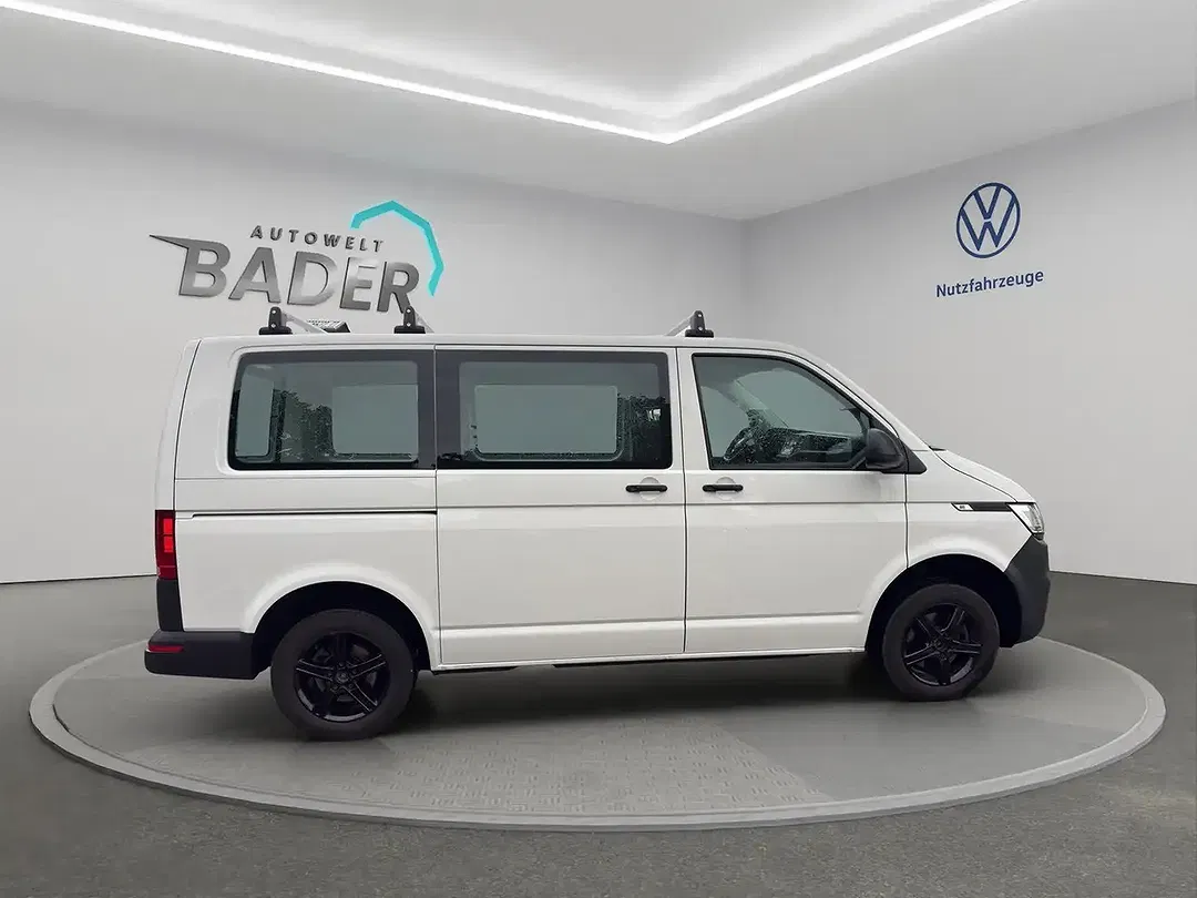Volkswagen T6 Transporter 2.0 TDI BlueMotion 4Motion - Thumbnail 7