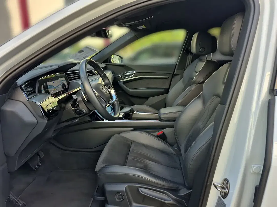 Audi e-tron 55 Matrix LED S line - Thumbnail 7