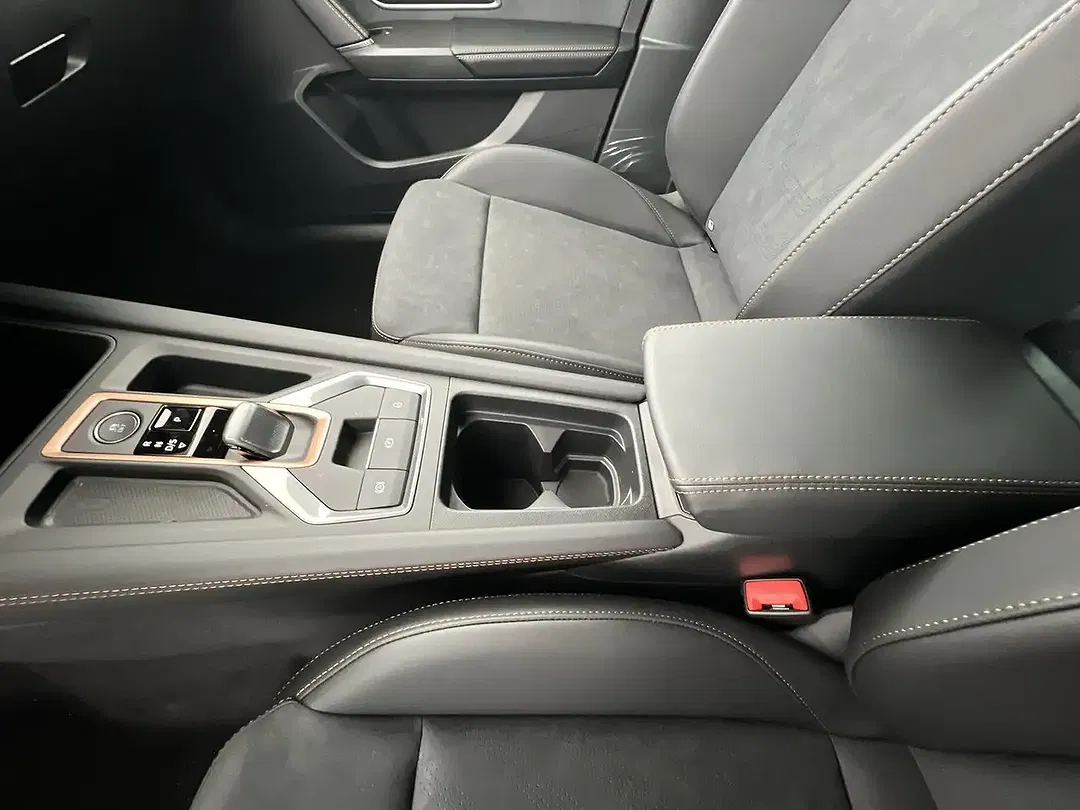CUPRA Leon 1.5 PHEV TSI VZ - Thumbnail 14