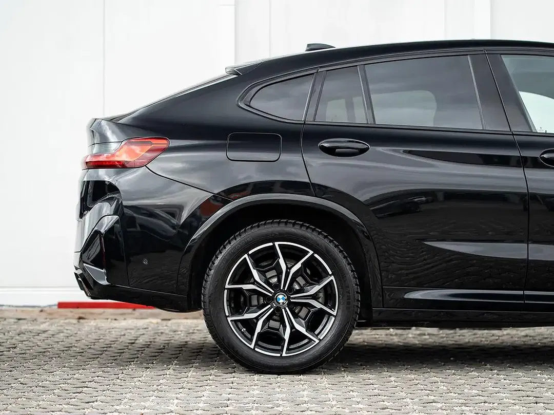 BMW X4 xDrive M Sport - Thumbnail 6