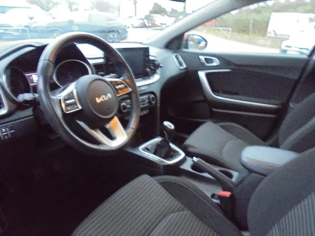 Kia XCeed 1.0 T-GDI Core - Thumbnail 9