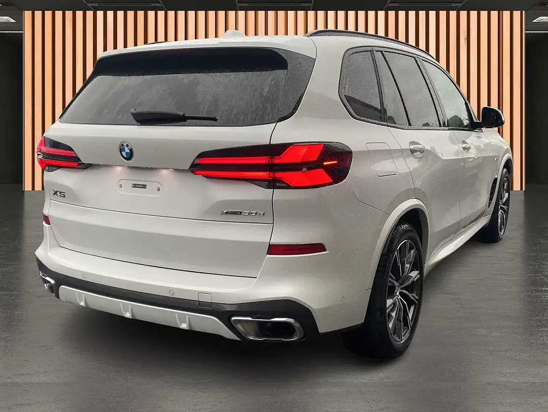 BMW X5 xDrive M Sport - Thumbnail 4