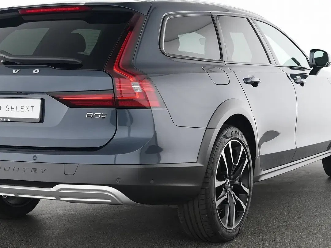 Volvo V90 Cross Country Ultimate - Thumbnail 6
