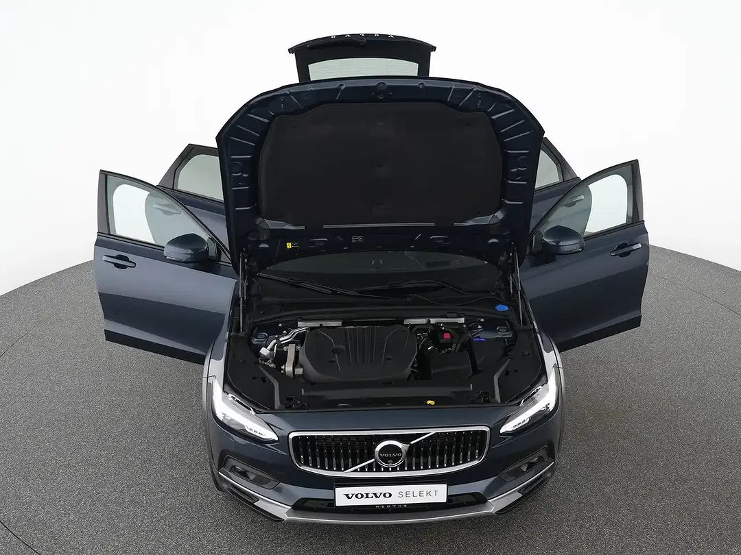 Volvo V90 Cross Country Ultimate - Thumbnail 9