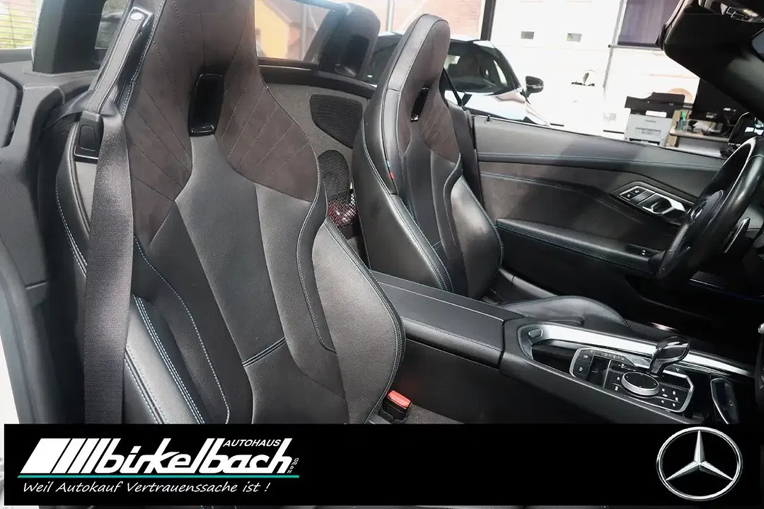 BMW Z4 sDrive Roadster M Sport - Thumbnail 6