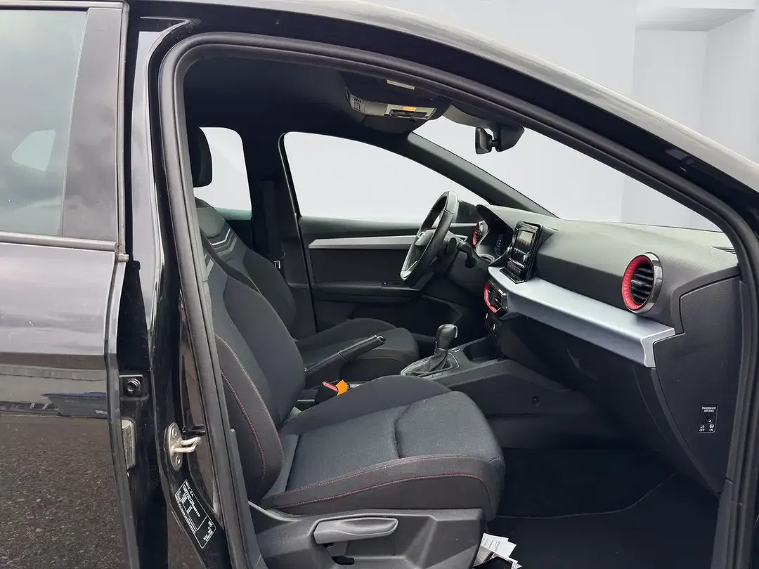 SEAT Ibiza 1.0 TSI DSG FR - Thumbnail 9