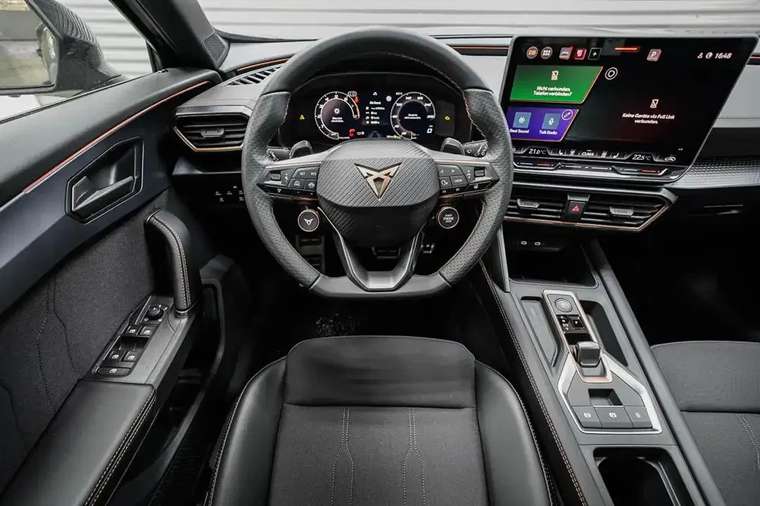 CUPRA Formentor 1.5 eTSI DSG AUT - Thumbnail 8