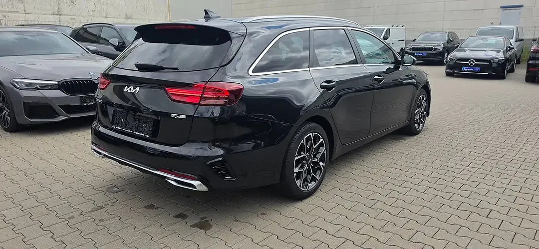 Kia Ceed SW / cee'd SW GT-Line - Thumbnail 6