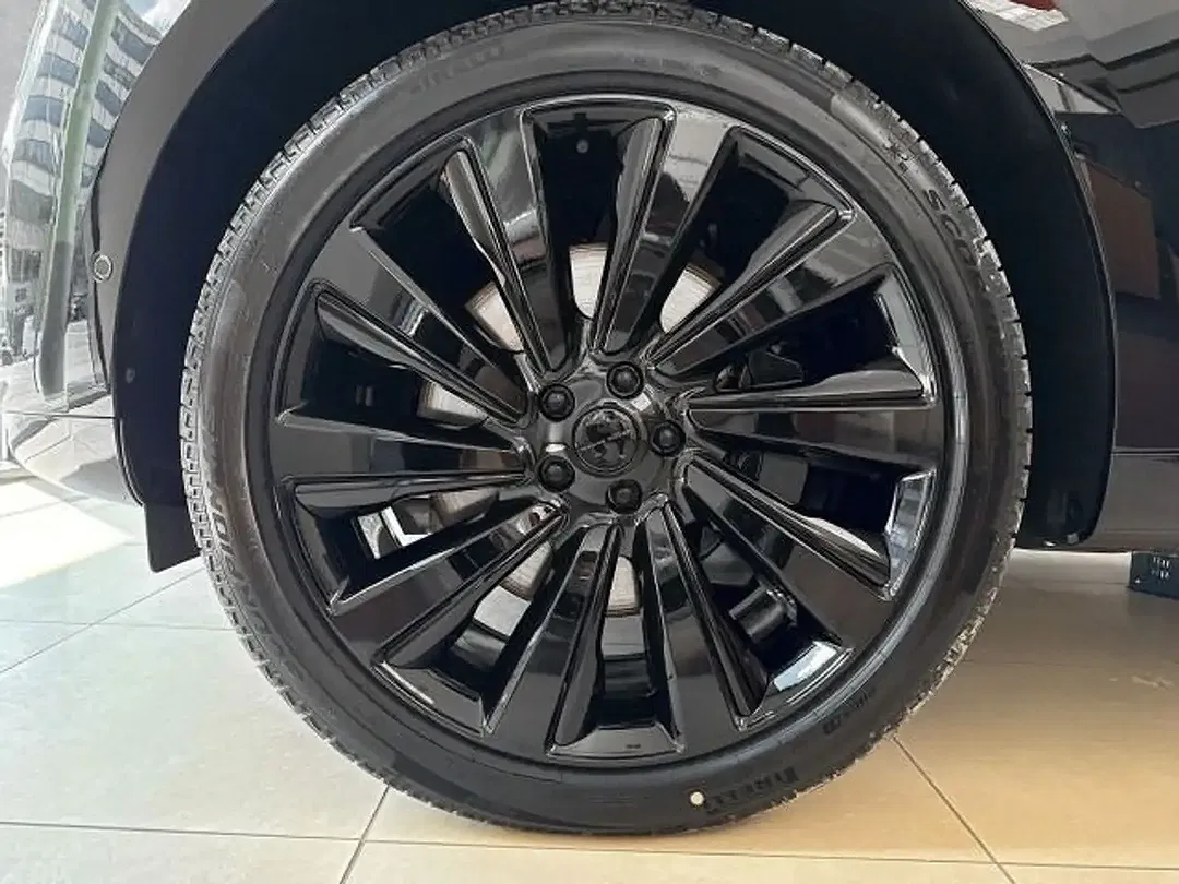Land Rover Range Rover P615 SV - foto 9