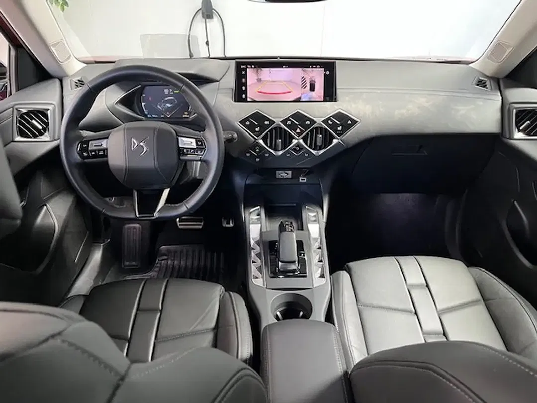 DS Automobiles DS 3 - Thumbnail 9