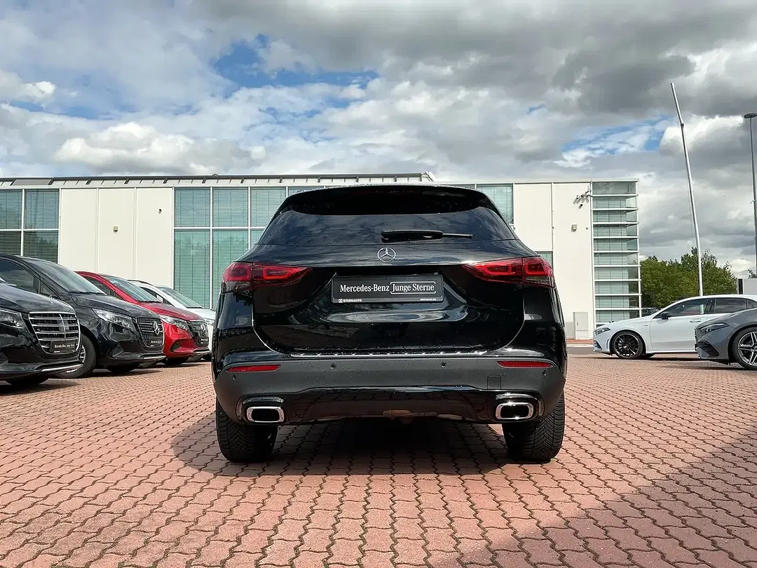Mercedes-Benz GLA 250 4MATIC - Thumbnail 4