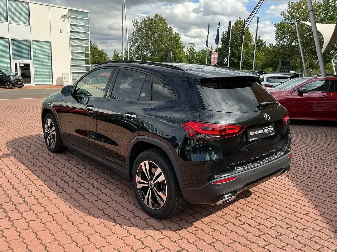 Mercedes-Benz GLA 250 4MATIC - Thumbnail 5