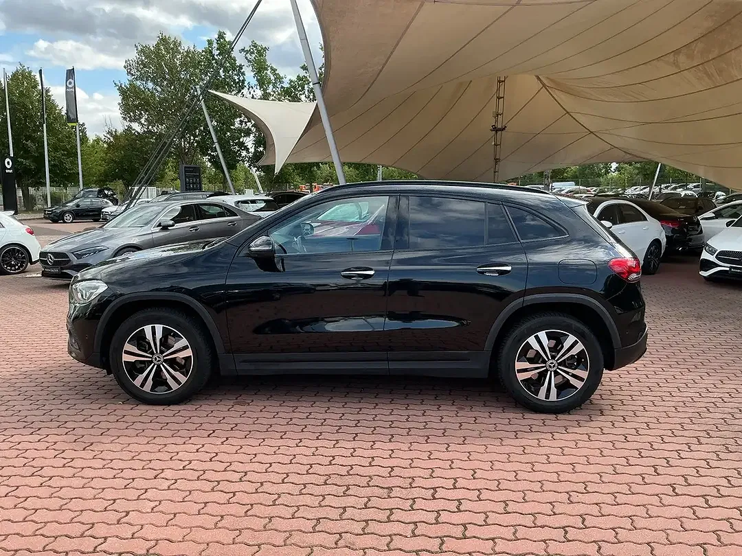 Mercedes-Benz GLA 250 4MATIC - Thumbnail 6