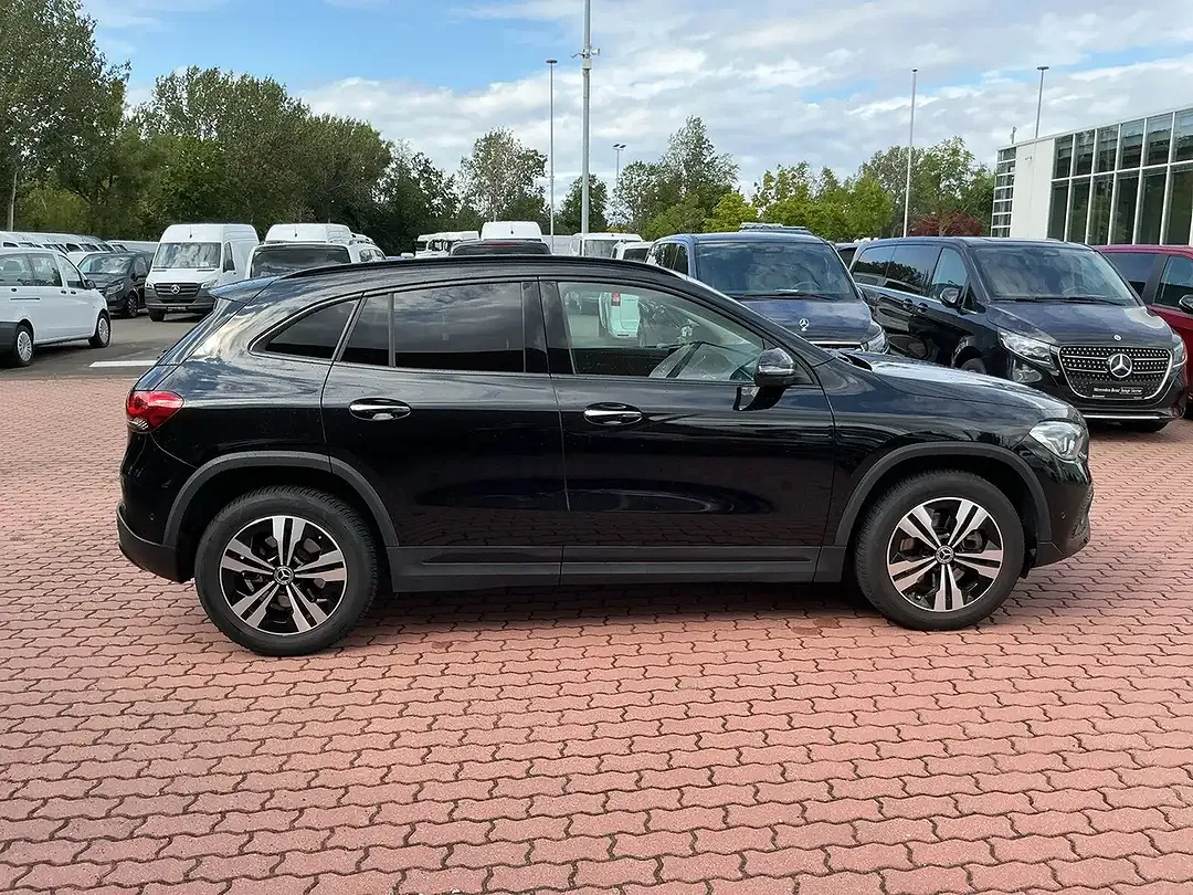 Mercedes-Benz GLA 250 4MATIC - Thumbnail 7
