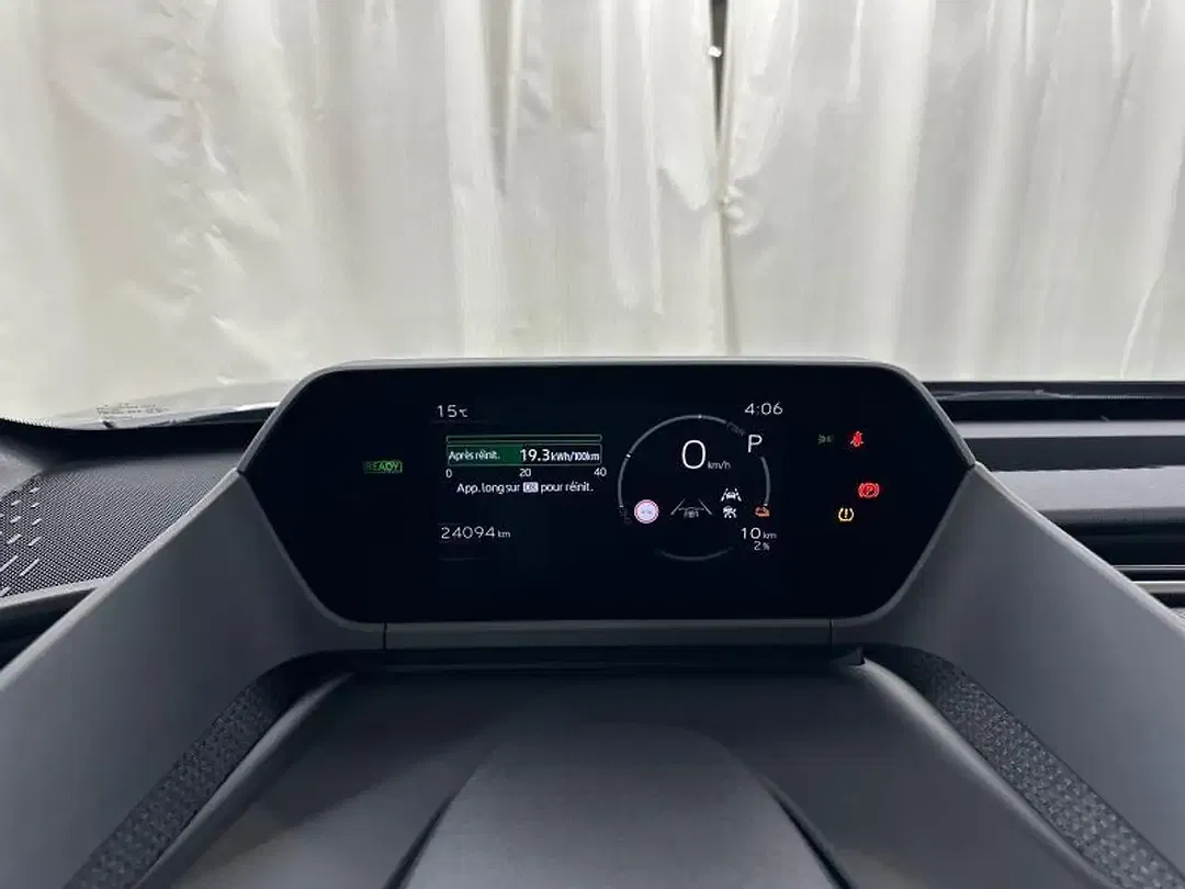 Toyota bZ4X Premium - Thumbnail 12