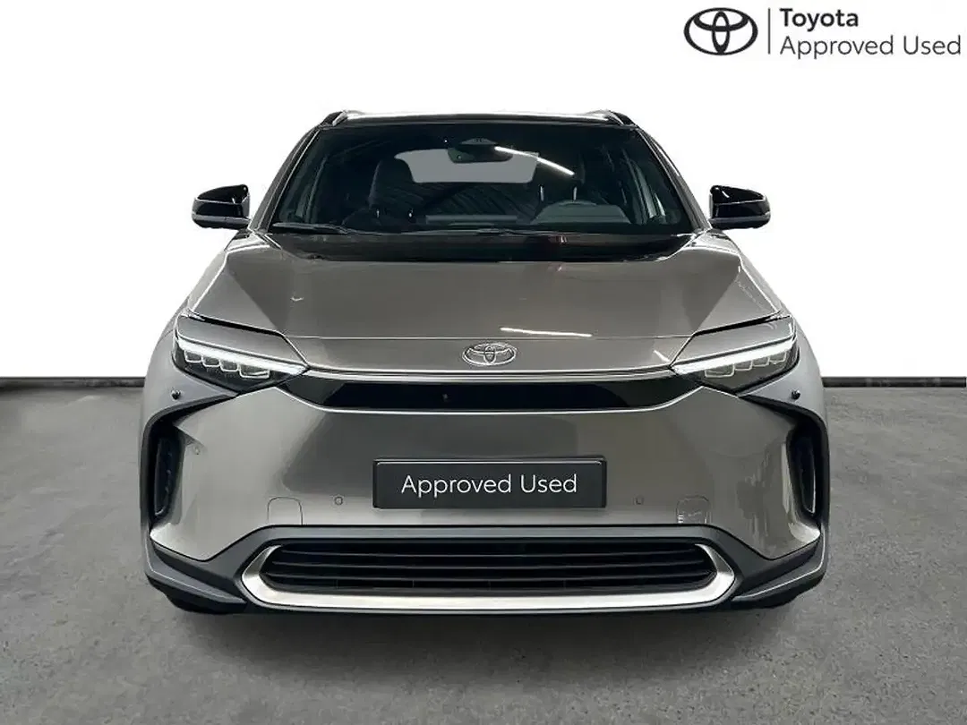 Toyota bZ4X Premium - Thumbnail 5